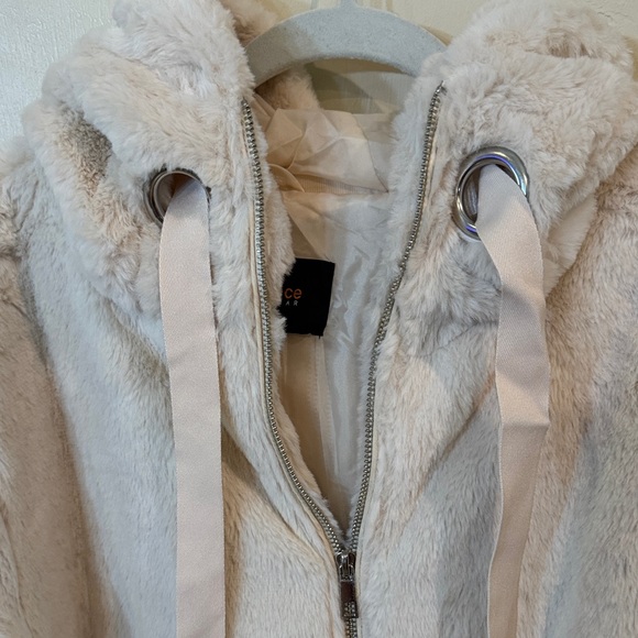 Ambiance Cream Teddy Jacket - Picture 3 of 4